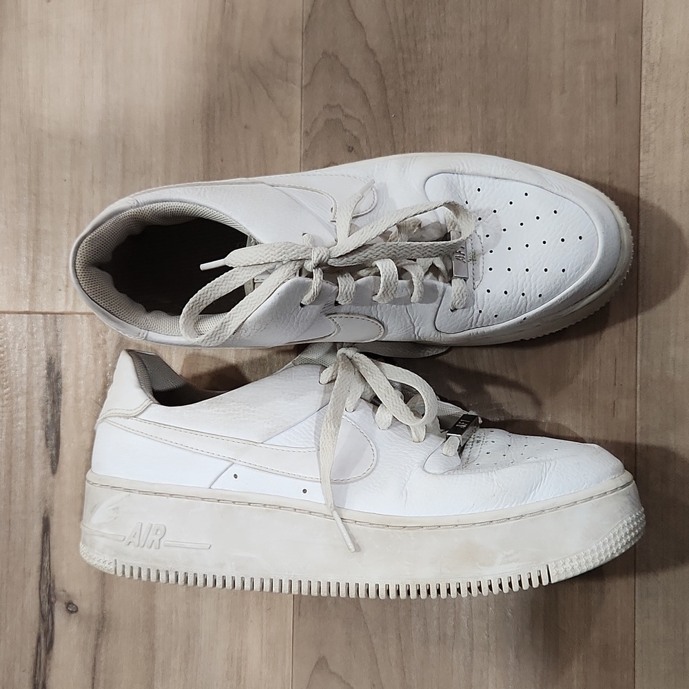 Nike air force 1 low sage